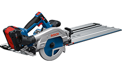 보쉬 프로페셔널 무선 원형톱이 테이블 위에 있습니다.