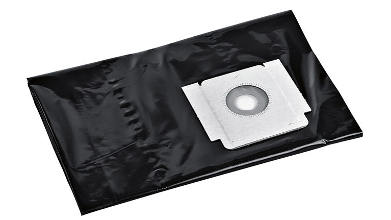 흰색 원형 개구부가 있는 검은색 제품 포장.