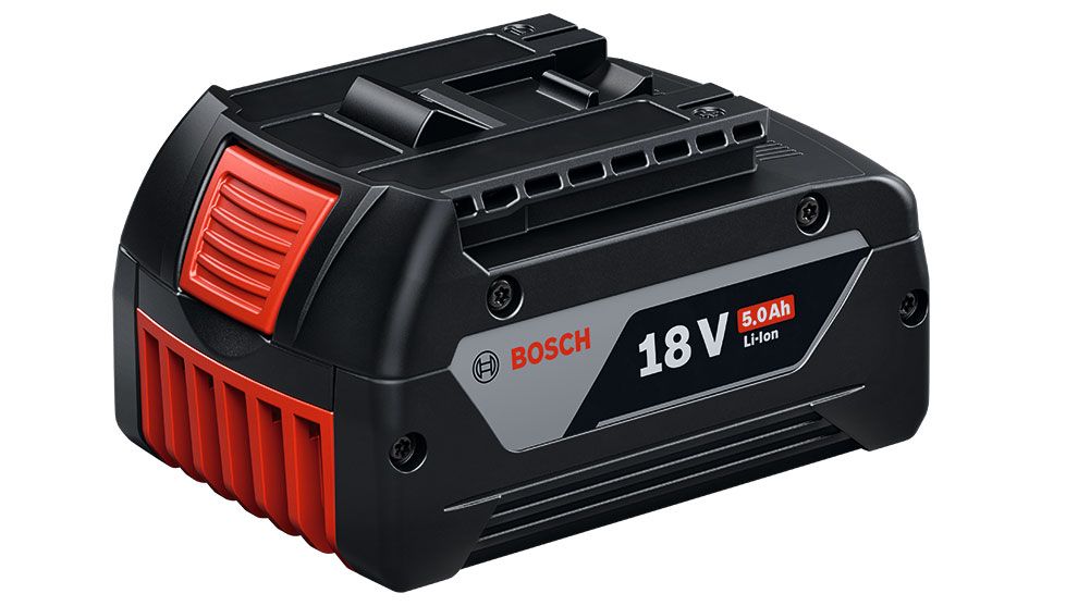 빨간 디테일이 있는 검은색 Bosch 18V 배터리, 컴팩트하고 견고합니다.