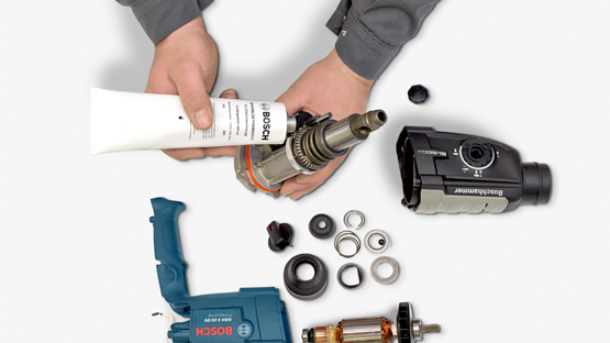 보쉬 전문 도구, 테이블 위에서 부품 조립.